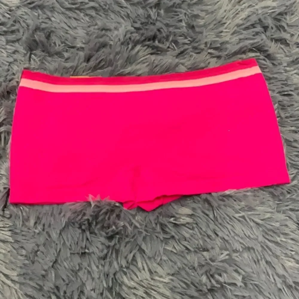 Maidenform 10/12 girls Seamfree BoyShorts _ New
